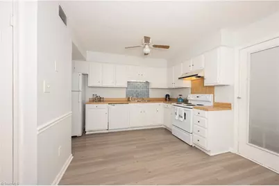 4014 S Bend Drive, Winston-Salem, NC 27107 - Photo 2