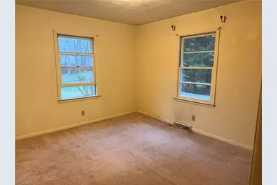 1118 Timberlane, Asheboro, NC 27205 - Photo 8