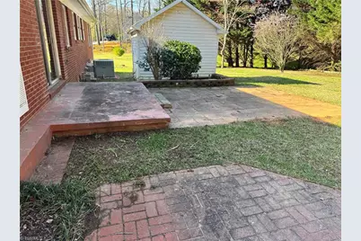 1118 Timberlane, Asheboro, NC 27205 - Photo 4