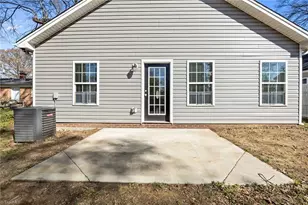 1310A Bothwell St, Greensboro, NC 27406 - Photo 30