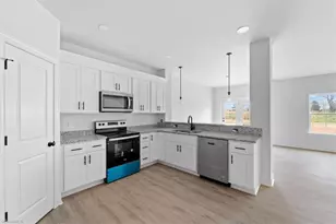 846 Deadmon Rd, Mocksville, NC 27028 - Photo 8