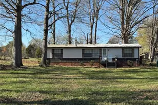 2023 Benaja Rd, Reidsville, NC 27320 - Photo 2