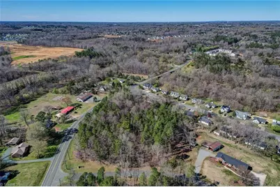 120 Windsor Drive, Graham, NC 27253 - Photo 2