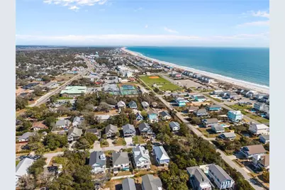 111 SE 44th Street, Oak Island, NC 28465 - Photo 8