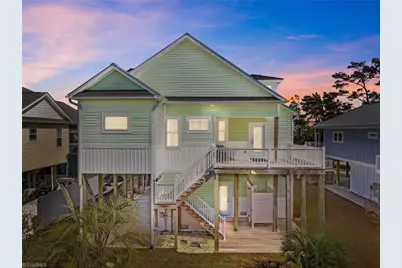 111 SE 44th Street, Oak Island, NC 28465 - Photo 2