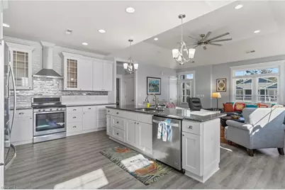 111 SE 44th Street, Oak Island, NC 28465 - Photo 32