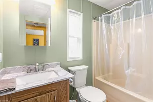 2234D Basil Holt Rd, Burlington, NC 27217 - Photo 16