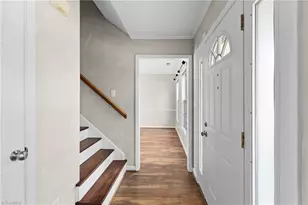 202 Wyndham Ave, High Point, NC 27265 - Photo 6