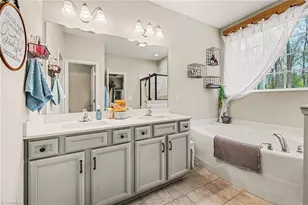 4002 Williams Dairy Rd, Greensboro, NC 27406 - Photo 18