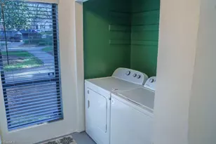 301 Village Ln, Greensboro, NC 27409 - Photo 22