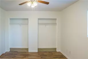 301 Village Ln, Greensboro, NC 27409 - Photo 8