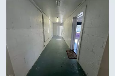 309 Main Street, Jonesville, NC 27055 - Photo 6