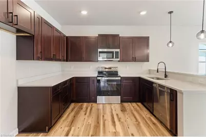 1517 Belmont Street, Burlington, NC 27215 - Photo 8