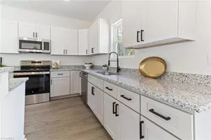 1519 Belmont St, Burlington, NC 27215 - Photo 12