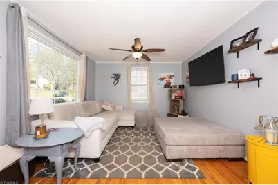 2416 Parkway Drive, Winston-Salem, NC 27103 - Photo 2