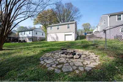 2416 Parkway Drive, Winston-Salem, NC 27103 - Photo 8