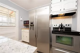 2416 Parkway Dr, Winston-Salem, NC 27103 - Photo 32