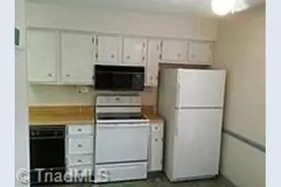 3697 Heathrow Drive, Winston-Salem, NC 27127 - Photo 10