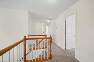 4715 Lenox Hill Pl, Charlotte, NC 28269 - Photo 18