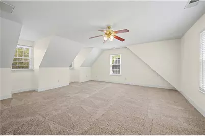 4715 Lenox Hill Place, Charlotte, NC 28269 - Photo 36