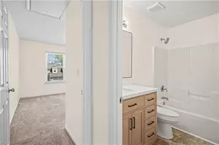 4715 Lenox Hill Pl, Charlotte, NC 28269 - Photo 34