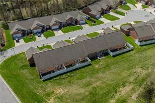 395 Northbridge Dr, High Point, NC 27265 - Photo 36