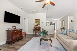 395 Northbridge Dr, High Point, NC 27265 - Photo 8