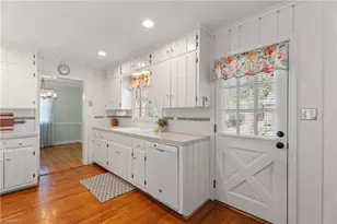 3201 Crittenden Ct, Winston-Salem, NC 27106 - Photo 12