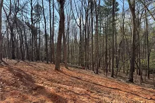 348 Woodland Dr, Elkin, NC 28621 - Photo 8