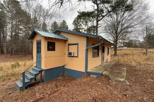 916 Murray St, Burlington, NC 27217 - Photo 1