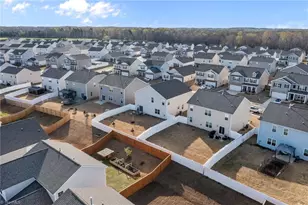 1432 Carisbrooke Dr, Mebane, NC 27302 - Photo 46