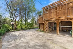 3735 Sagamore Dr, Greensboro, NC 27410 - Photo 44