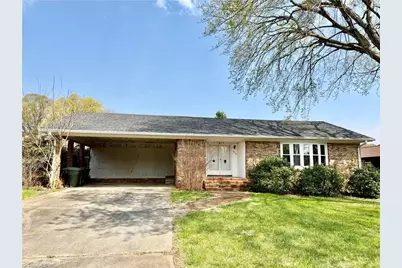 2914 Cornwallis Drive W, Greensboro, NC 27408 - Photo 2