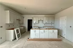 427 Yarrow Dr, Lexington, NC 27295 - Photo 2