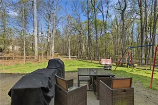 527 Dogwood Dr, Liberty, NC 27298 - Photo 30