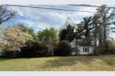 538 E Holly Grove Road, Lexington, NC 27292 - Photo 1