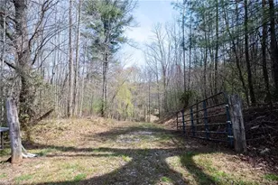 1305 Brim Rd, Mount Airy, NC 27030 - Photo 2