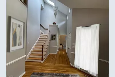 2528 Treetop Lane, Winston-Salem, NC 27101 - Photo 14