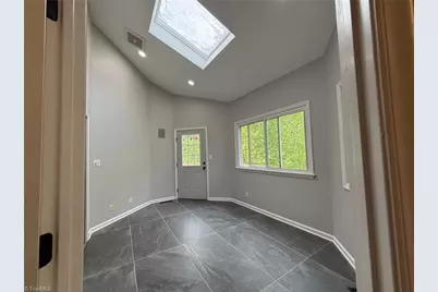 2528 Treetop Lane, Winston-Salem, NC 27101 - Photo 24