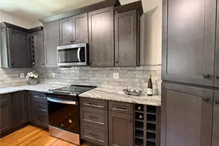 2528 Treetop Ln, Winston-Salem, NC 27101 - Photo 16