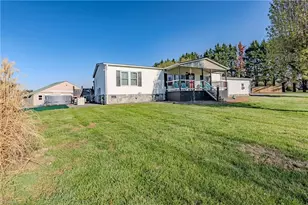 199 Walking Horse Trail, Mount Airy, NC 27030 - Photo 12