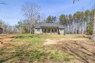 626 Bethany Rd, Reidsville, NC 27320 - Photo 4