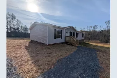 779 Iron Mountain Road, Asheboro, NC 27205 - Photo 2