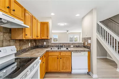 4405 Carlys Way, Greensboro, NC 27410 - Photo 8