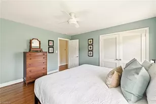 2442 Greenwich Rd, Winston-Salem, NC 27104 - Photo 20