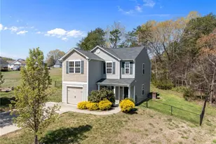 103 Taylors Ct, Burlington, NC 27217 - Photo 1