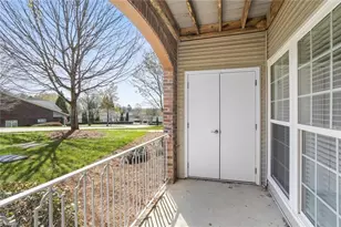 190 Shallowford Reserve Dr, Lewisville, NC 27023 - Photo 16