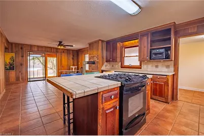 361 Settle Bridge Road, Reidsville, NC 27320 - Photo 18