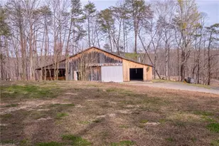 361 Settle Bridge Rd, Reidsville, NC 27320 - Photo 10