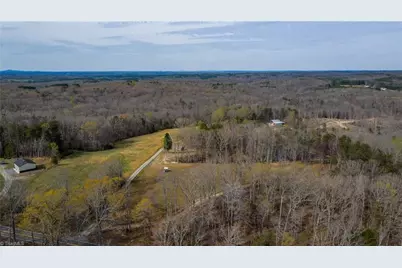 361 Settle Bridge Road, Reidsville, NC 27320 - Photo 4